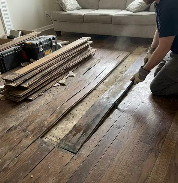 Why Senoia Homeowners Choose Senoia Restoration Pro for Water Damage Floor Repair?